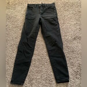 American eagle black jeggings size 2 SHORT